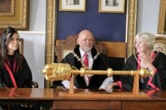 Mayor-of-Queenborough-with-mace-2